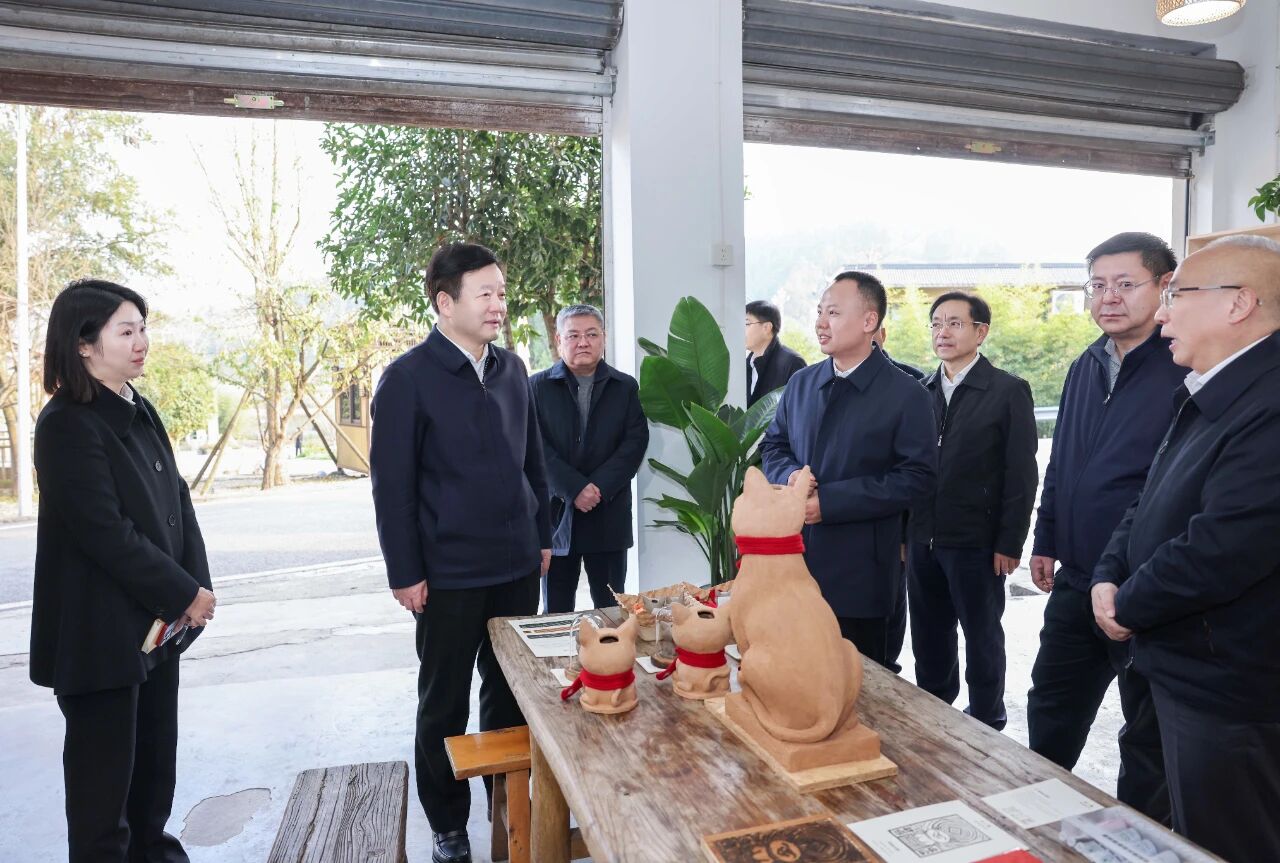 微信图片_20251211121302.jpg